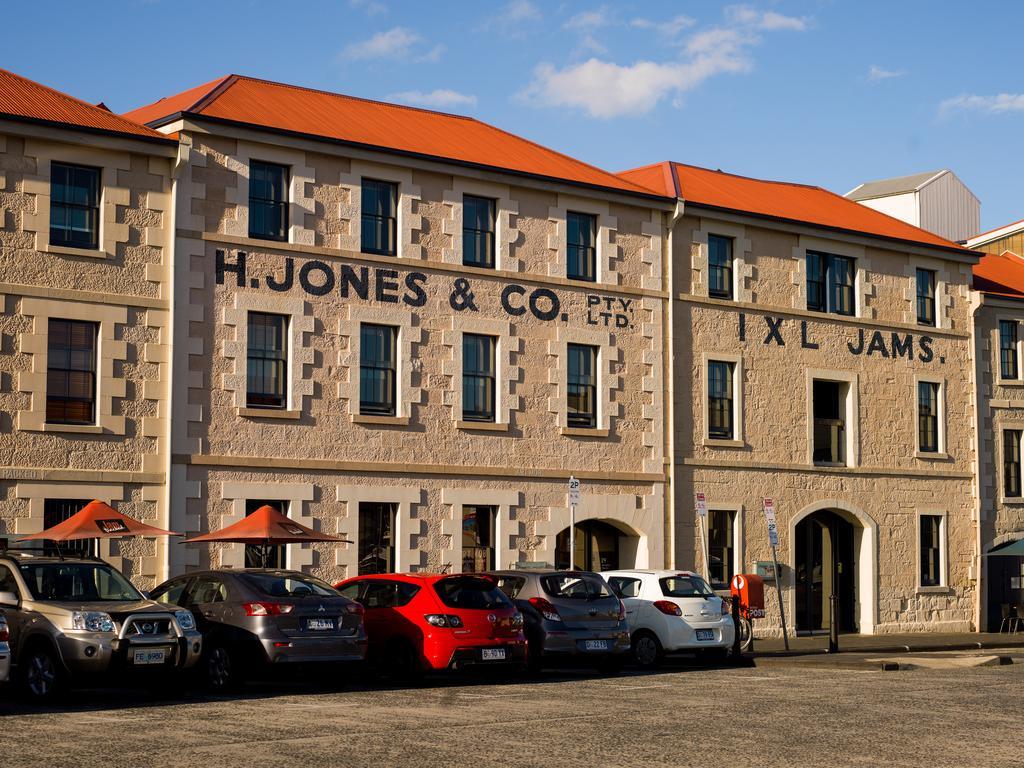 The Henry Jones Art Hotel Гобарт Екстер'єр фото The Jones and Co. building in the Old Busselton Town Hall Complex
