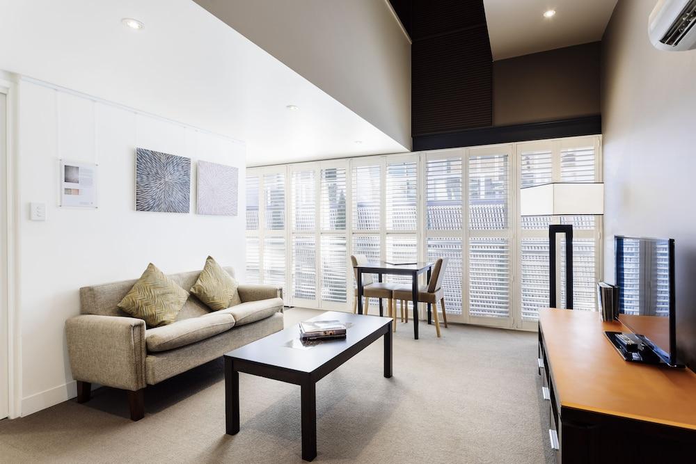 The Henry Jones Art Hotel Гобарт Екстер'єр фото A typical apartment at the hotel