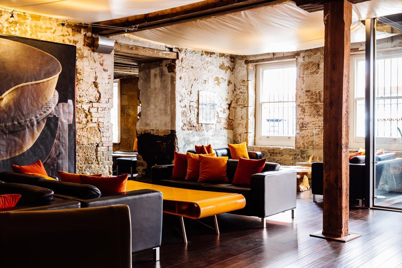 The Henry Jones Art Hotel Гобарт Екстер'єр фото The interior of the hotel