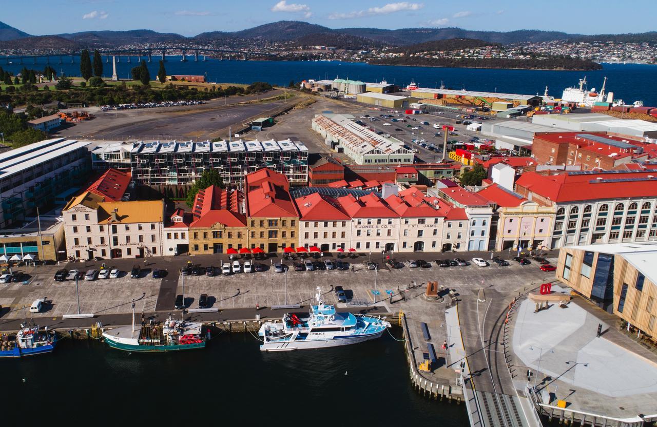 The Henry Jones Art Hotel Гобарт Екстер'єр фото Aerial view of the Port of Devonport